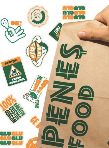 Takeaway packaging with vibrant Peneș Food colors.